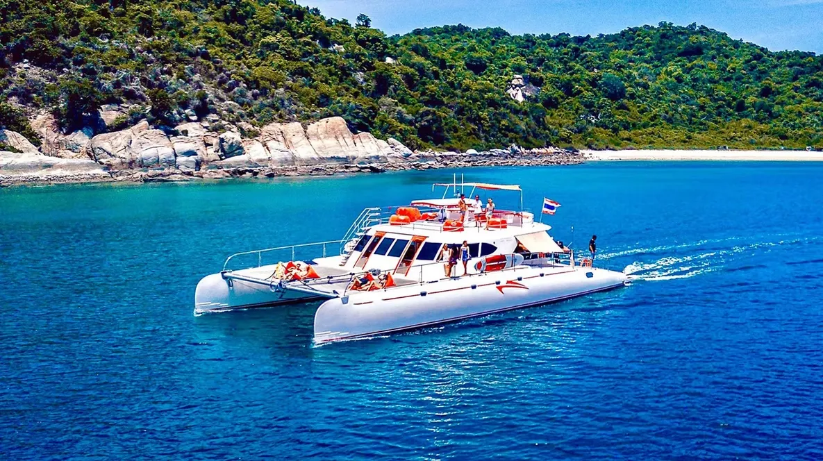 Motor Catamaran MC-730